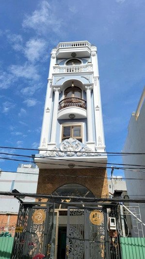 nhà nguyên căn mới đẹp cao cấp đinh bộ lĩnh bình thạnh. khúc sát điện biên phủ 2 chiều