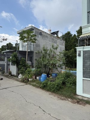 cần bán lô đất giá tốt chính chủ