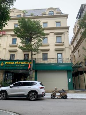 BÁN NHÀ NGÕ 214 ĐƯỜNG NGUYỄN XIỂN. 140M2 - 6 TẦNG. THANG MÁY. LÔ GÓC.