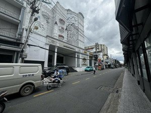 mặt tiền kinh doanh 7 tầng đúc trung mỹ tây quận 12 giá rẻ 59 tỷ