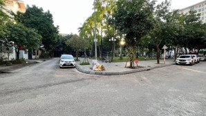 biệt thự sài đồng - tw đảng / lô góc 3 mặt tiền cực hiếm view công viên