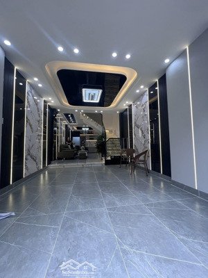 nhà đẹp 3 tầng full nội thất 7 chỗ ngủ trong