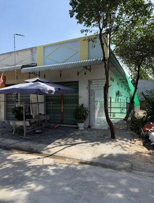 sẵn dãy trọ 150m2 8 phòng giá 950tr tại đ.n3, bàu bàng liền kề kcn becamex và chợ đêm bàu bàng