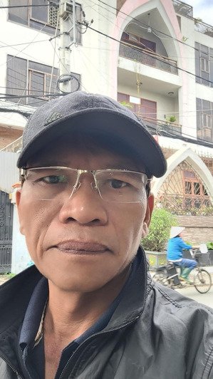 chủ chơi lớn bán đất tặng lâu đài khủng gần 300m2, 5 tầng, có tầng hầm và thang máy, linh đông, tđ