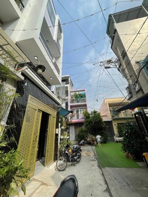 b.á.n nhà gần trường chinh nguyễn văn quá ( dt 68m ) 5,1 tỷ