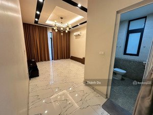 cho thuê nhà nguyên căn hoàng minh đạo, gara ô tô gần tâm anh 60m2, 5t,5pn, full nội thất giá 20 tr