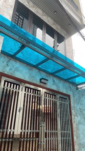 cho thuê nhà riêng 35m2 tại long biên