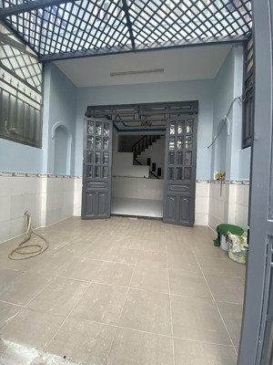 nhà mới đón tết, "chính chủ bìa" huỳnh thị hai, diện tích 4x16, xe hơi đến nhà, chỉ nhỉnh 4.5 tỷ