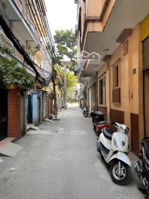 bán nhà ngõ 104 yên lãng -đống đa -phân lô ô tô đỗ cửa -dt 52m 4 tầng mt 3,5m giá 15,5 tỷ