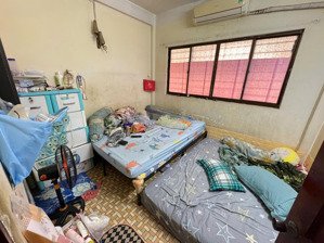 quận 5 cc xóm cải 2pn lầu 1 shr giá 2,6tỷ