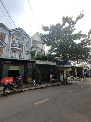 bán nhà 1 lầu mặt tiền đường trần thị hè, ngang 4m x dài 30m, giá 8.2 tỷ