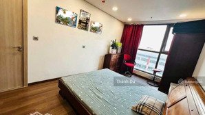 cho thuê căn hộ chung cư khai sơn city 96m2 3 ngủ , full nội thất, sẵn ở ngay giá 15,5 triệu
