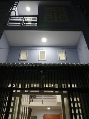 nhà bán gần quách điêu, bình chánh 1 trệt 1lửng 1 lầu giá chỉ 1 tỷ 550