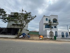 bán đất biệt thự mt đường trần sâm khu sea thuận phước gần khách sạn godenbay sơn trà 180m/15,3 tỷ