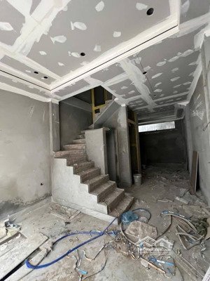 hoa khôi xuân đỉnh_nhà xây mới 100%_tâm linh cực tốt_nhận nhà đón tết_6 tầng thang máy_hơn 11 tỷ