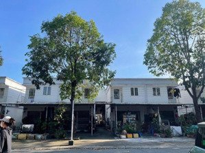 dãy trọ thu nhập 120tr/năm 1kiot và 7phòng chỉ 1tỷ250 ngay kcn mỹ phước 3 p. thới hoà, bến cát