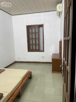 Cho thuê nhà mặt ngõ An Đà , Ngô Quyền . Kinh doanh mi móng , ở