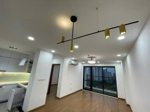 chính chủ gửi bán căn 3n, nt cơ bản tại cc iris garden giá nhỉnh 8ty, sẵn sổ. lh xem nhà 