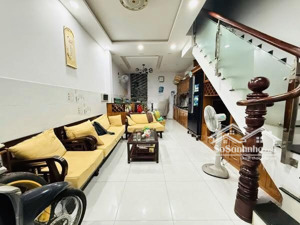 khu hiếm nhà bán gần hoàng diệu 2 sau lưng đh spkt, 50m2 3 tầng hoàn công, hẻm thông tặng nội thất