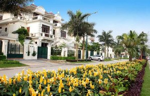 bán bt siêu hot tại ciputra, tây hồ, giá thỏa thuận, 363m2