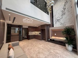 ô tô vào nhà, nhà mới, 7 tầng thang máy, chủ tặng full nội thất xịn xò.