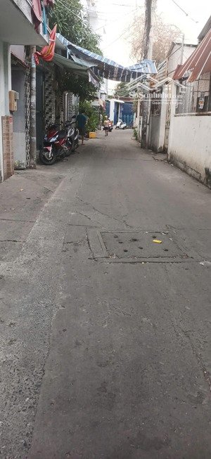 6*16- 6tỷ999- hẻm 4m thông lê văn lương- cạnh lottle mart q7- 4 tầng 8pn