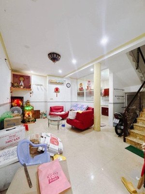 b.án nhà huỳnh mẫn đạt quận 5, dòng t.iền tốt chỉ 5.49 tỷ tl