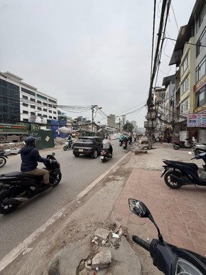 bán nhà mp la thành ba đình dt 52m x 3t x mt 8,8m giá 41,8 tỷ có thương lượng