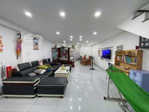 nhà giá rẻ quận 2-85m2-3tầng-ngay chợ-hxh-an ninh-sổ riêng-chủ giảm 200triệu-còn 7,3tỷ thương lượng