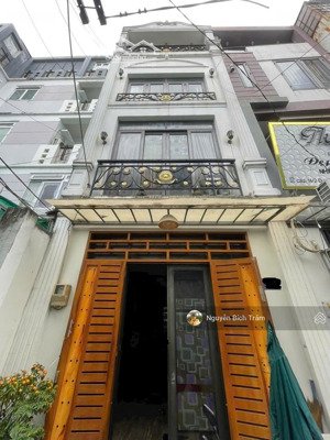 hxh quận 3 - gần nhà thờ vườn xoài lê văn sỹ - kc: 3tầng 4pn 45m2 - khu vip - chào hơn 8 đồng