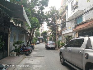 hẻm 6m-thông tứ tung-nhà 3tầng-(4x15m)-chỉ nhỉnh 9tỷ-ở p5 trung tâm tân bình gần cmt8 giáp q10