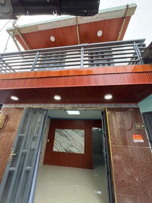 nhà gần ngã 3 chùa tô ký đặng thúc vịnh, hóc môn, giá chỉ 1.6 tỷ