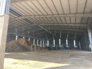 xưởng tân uyên 3200m2 vp 300m2 giấy tờ đầy đủ. pccc tự động nghiệm thu. sx nhiều ngành nghề 24/24