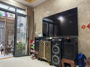 nhà đẹp tân phú nở hậu tài lộc 6x14m sát mặt tiền luỹ bán bích - gần đầm sen