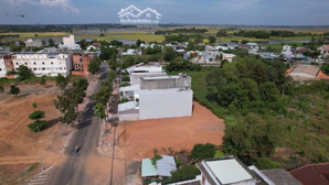 bán đất tại trần hưng đạo, long điền, diện tích 285m2 có 100m2 thổ cư. lh 