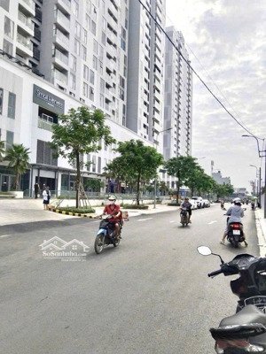 bán nhà trệt x lầu,đối diện vạn phúc,hẻm ô tô thông,50m2 giá 5,5 tỷ,sổ hồng riêng
