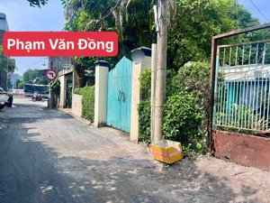 bán gấp chỉ 54 triệu/m2 - giá 7.5 tỷ giảm còn 6.7 tỷ- đất 96m2 (5,2x18,5m) ngay phạm văn đồng!