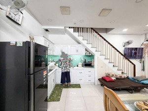 huỳnh văn bánh, phú nhuận 38m2 4 tầng 5pn 4wc h3g 30m ra mặt tiền 4.9 tỷ