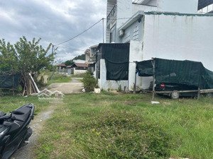 bán đất vĩnh ngọc nha trang, đường oto. dt:88m2 (ngang 5 nở hậu 6 ) giá chỉ 1,4 tỉ. 