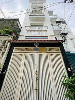 căn hộ dịch vụ 4 tầng đang có sẵn dòng tiền, 50m2, 7pn/7wc nơ trang long, bình thạnh