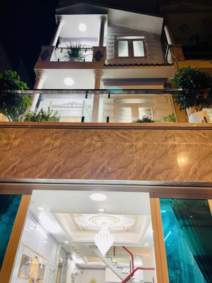 nhà mới giá chỉ 3tỷ850 đường đỗ xuân hợp, quận 9 - hẻm 5m, đang cho thuê 18tr - shr, 4pn 5wc