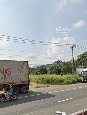 chính chủ cần bán lô đất đẹp ngay trung tâm tt lai uyên mặt tiền ql13