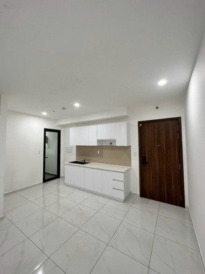 chính chủ gửi em bán căn hộ 2pn - 2wc giá tốt nhất dự án 5.9 tỷ bao hết lh em em