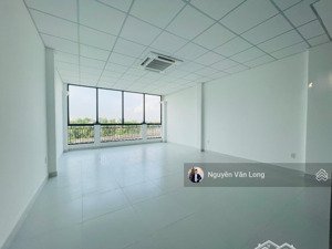 cho thuê shophouse mặt tiền song hành htcb có thang máy, nhà mới hoàn thiện chưa qua sử dụng