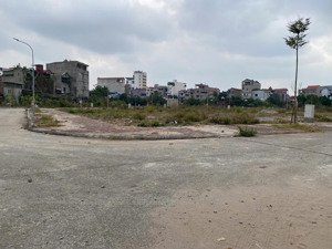 siêu pẩm giá rẻ nhất trong khu chục đường lớn của từ sơn mà có giá chỉ vài tỷ như này