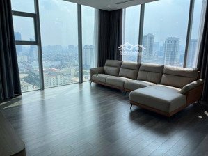 em đang có mấy căn 3 ngủ 2 vệ sinh đang trống cần cho thuê gấp nhà có sẵn nội thất vào ở ngay