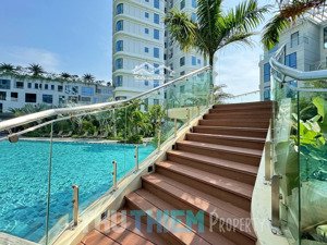 tôi bán 4pn thu thiem zeit view sala, ban công dài. 48 tỷ gồm sổ thuế phí. lh uyên lê