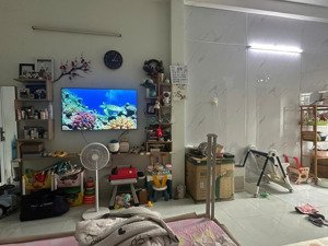 cho thuê nhà mặt phố đường 1, tân tạo a, bình tân, hcm gồm nội thất giá tốt 9 triệu, 192m2