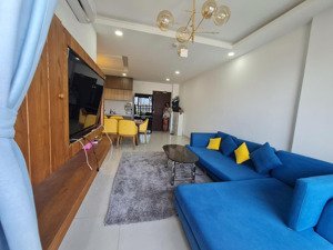 cần cho thuê cc cao cấp ocen view sơn trà view biển giá 13tr/tháng full nội thất vào ở ngay