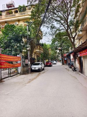 bán đất vàng cổ nhuế 2- phạm văn nghị. 50 m2, mt 5 m, ô tô tránh, kinh doanh sầm uất. giá 10.9 tỷ